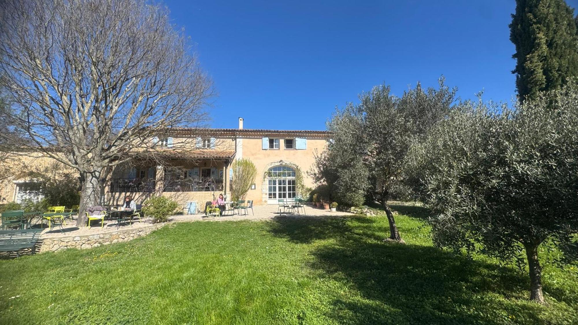 Hotel Le Moulin Du Chateau Saint-Laurent-du-Verdon Exterior photo